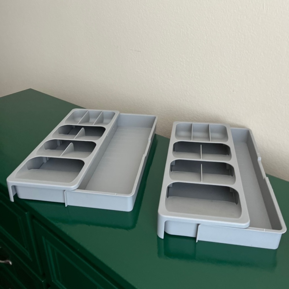 2 New double expanding utensil organizer
